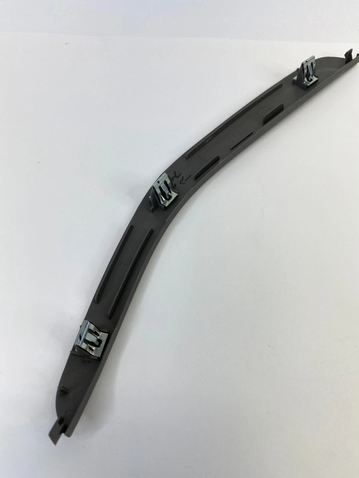 13-15 CHEVROLET MALIBU REAR RIGHT SIDE DOOR PULL HANDLE COVER BEZEL TRIM OEM
