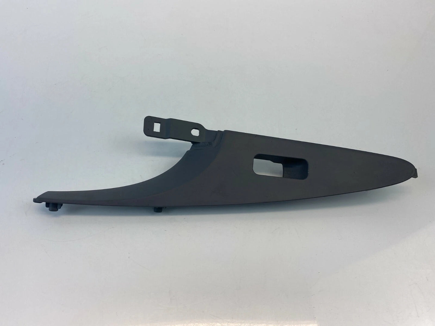 11-14 HYUNDAI SONATA REAR RIGHT SIDE WINDOW SWITCH COVER TRIM BEZEL 93581-3S060