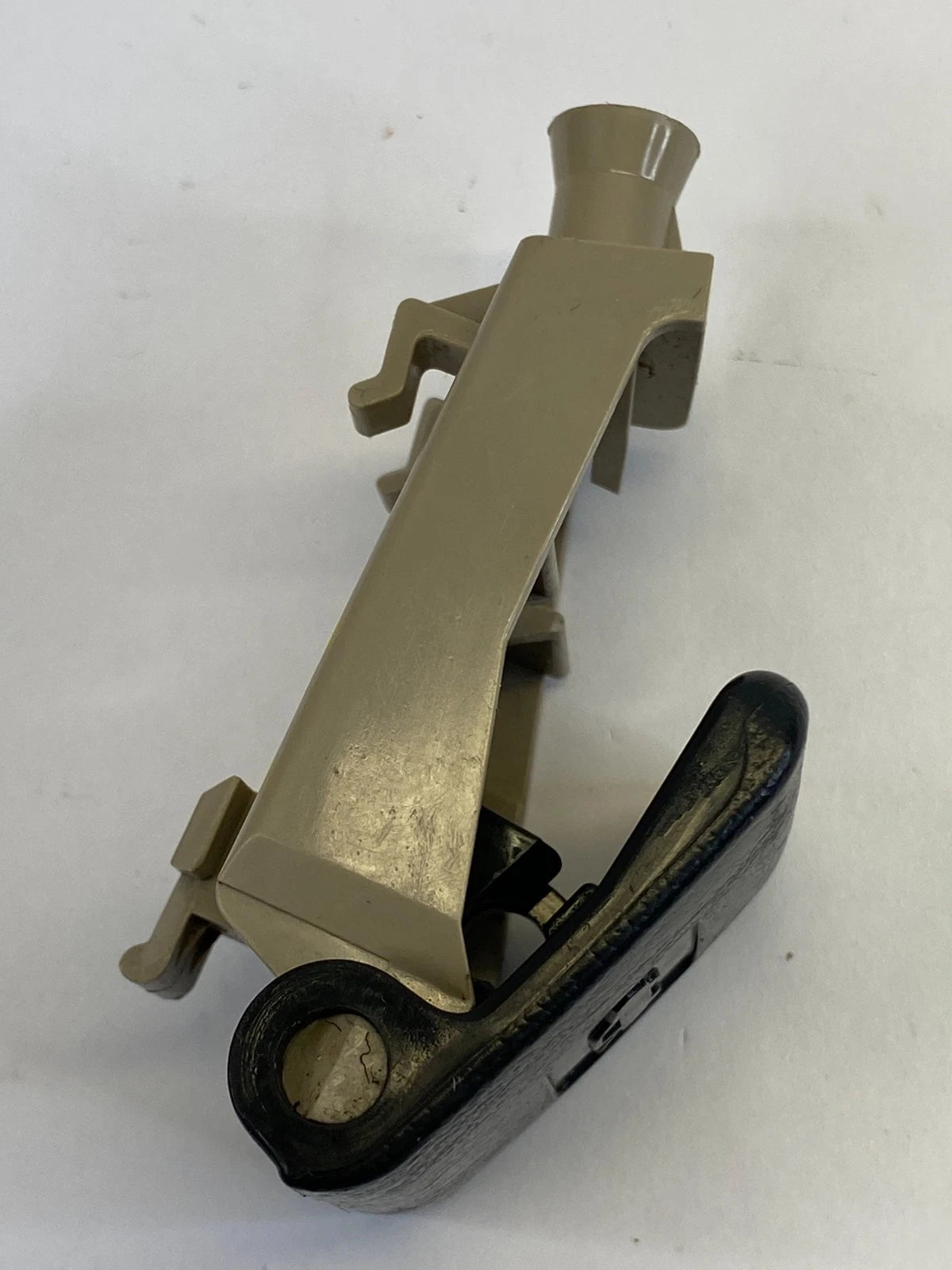 2007-2011 LEXUS GS350 HOOD OPENER LATCH RELEASE LEVER HANDLE 53631-52010 OEM