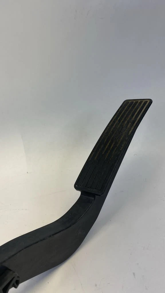 2010-2017 CHEVROLET EQUINOX GMC TERRAIN ACCELERATOR GAS PEDAL POSITION SENSOR