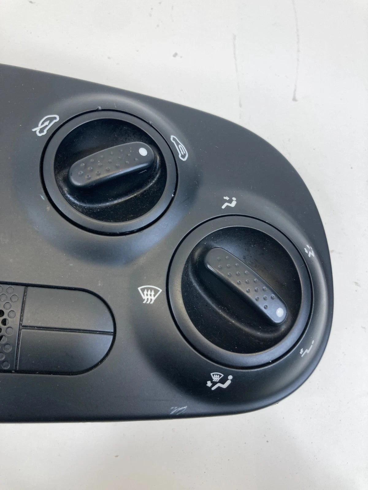 2012-2019 FIAT 500 DASH AC HEATER CLIMATE CONTROL SWITCH HVAC 1WZ17JXWAA OEM