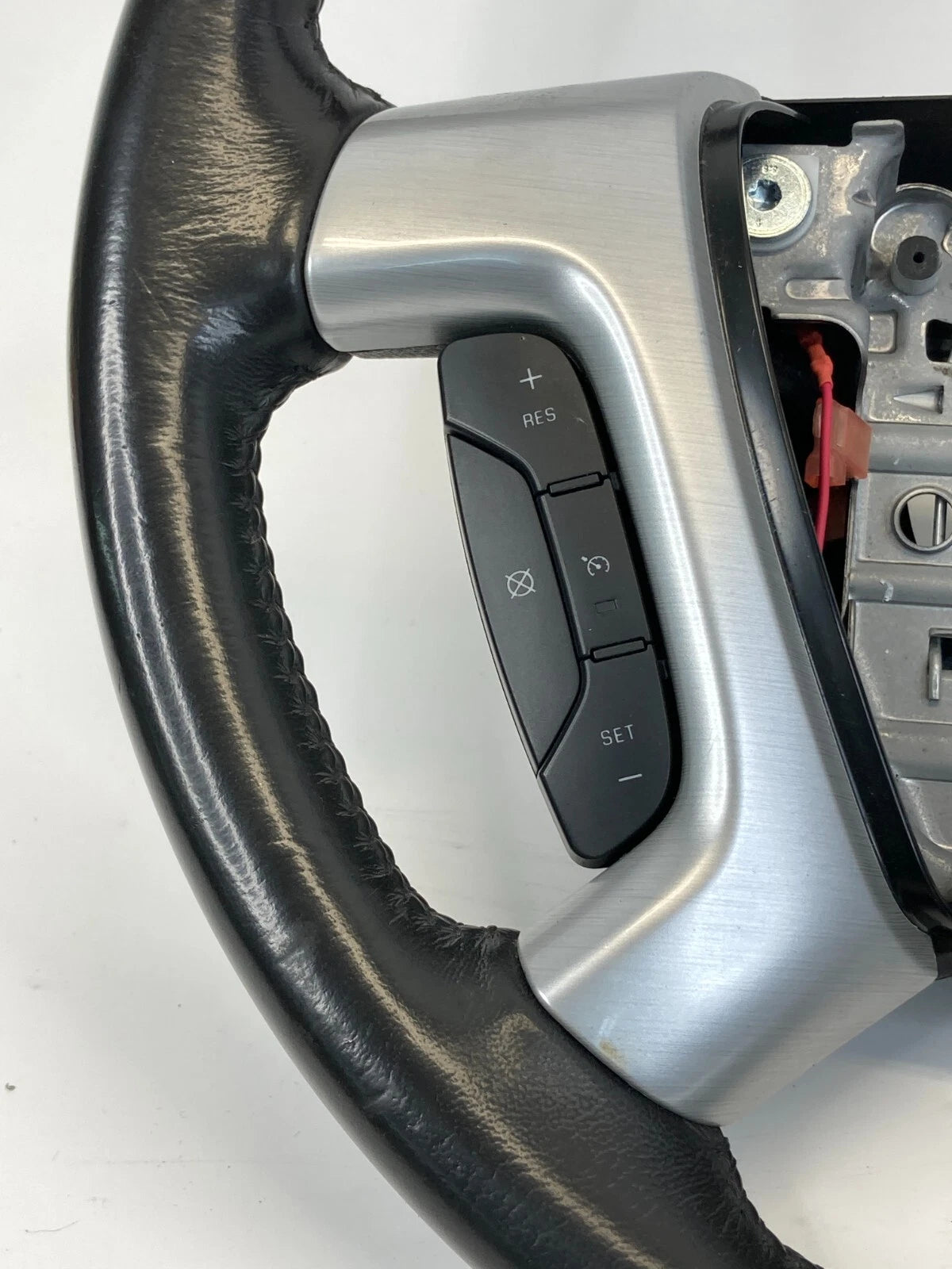 2009-2012 GMC ACADIA BUICK ENCLAVE STEERING WHEEL W/ CRUISE CONTROL 20910933 OEM