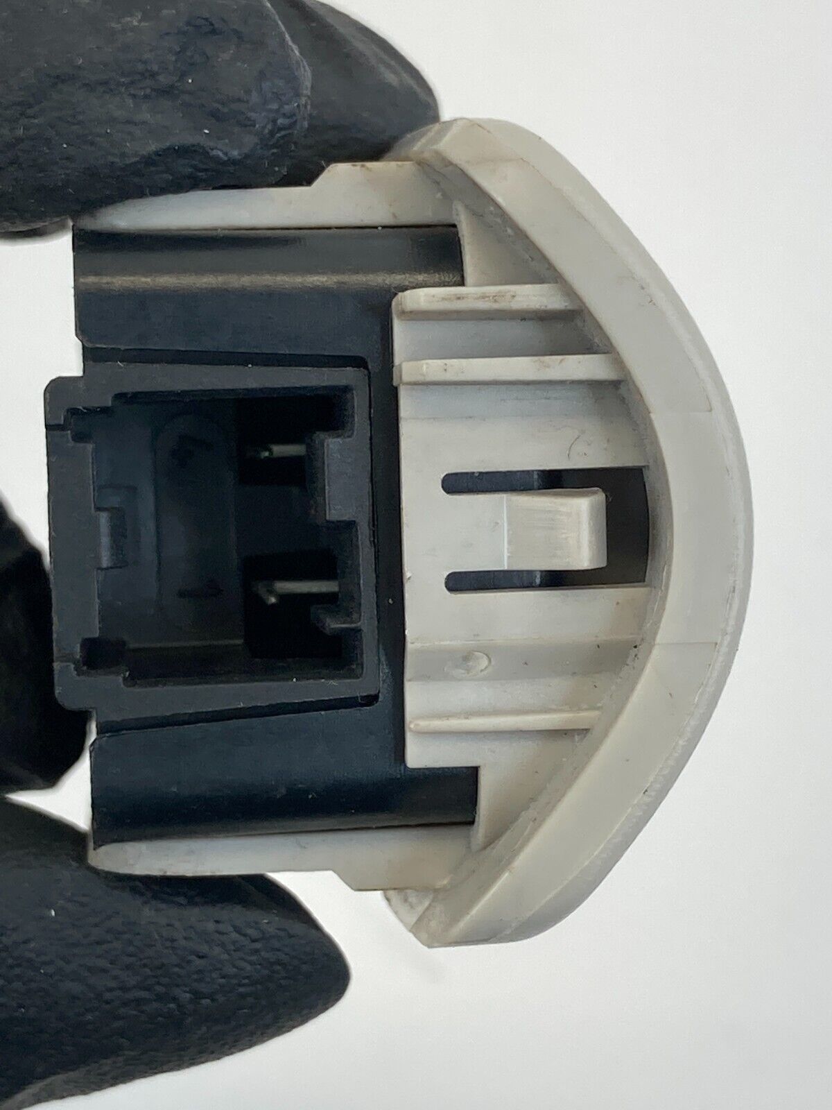 2009-2014 VW Routan Rear Left Power Sliding Door Control Switch Button OEM