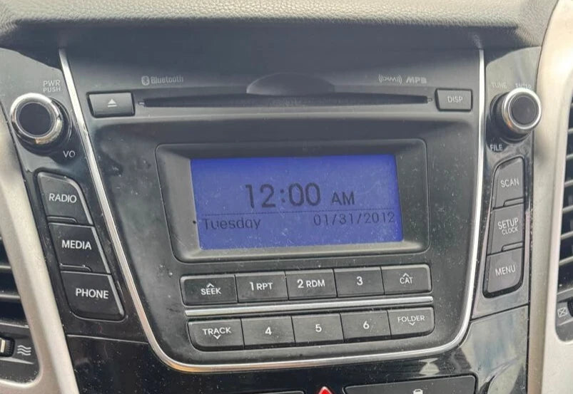 2013-2015 Hyundai Elantra GT AM/FM Radio Stereo CD Player Bluetooth 96170A5170GU