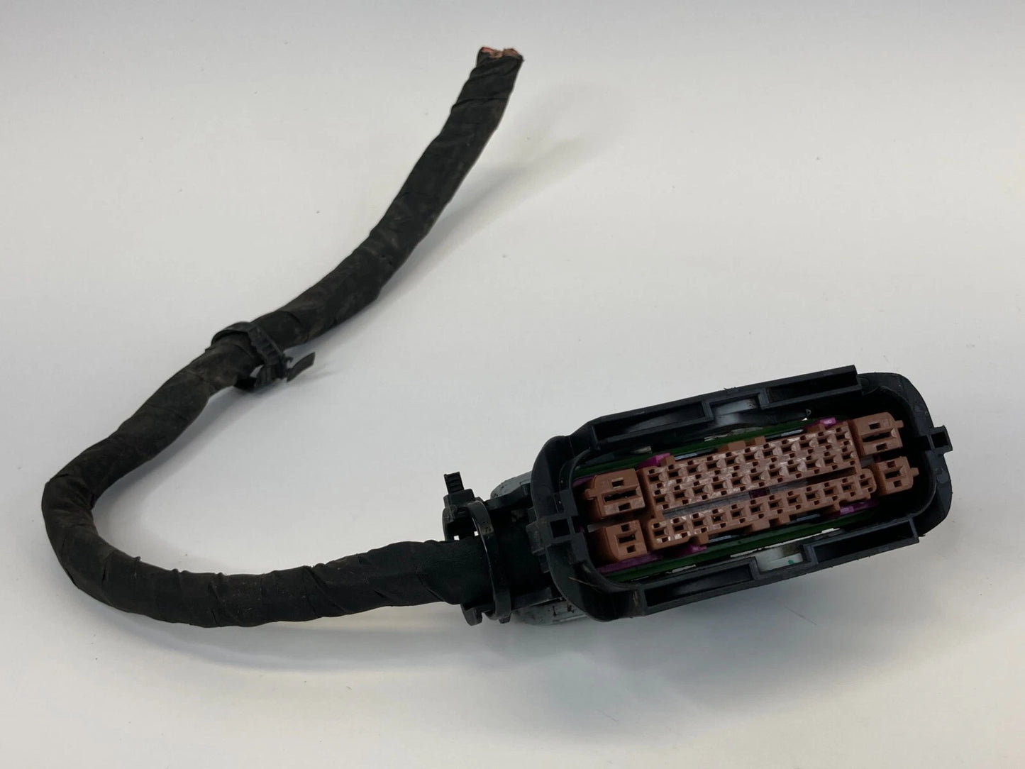 2011-2013 HYUNDAI SONATA 2.4L ABS ANTI-LOCK BRAKE PLUG CONNECTOR OEM