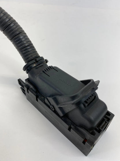 06 07 NISSAN XTERRA 4.0L A/T 4WD ABS PUMP ANTI LOCK BRAKE PLUG CONNECTOR RELAY