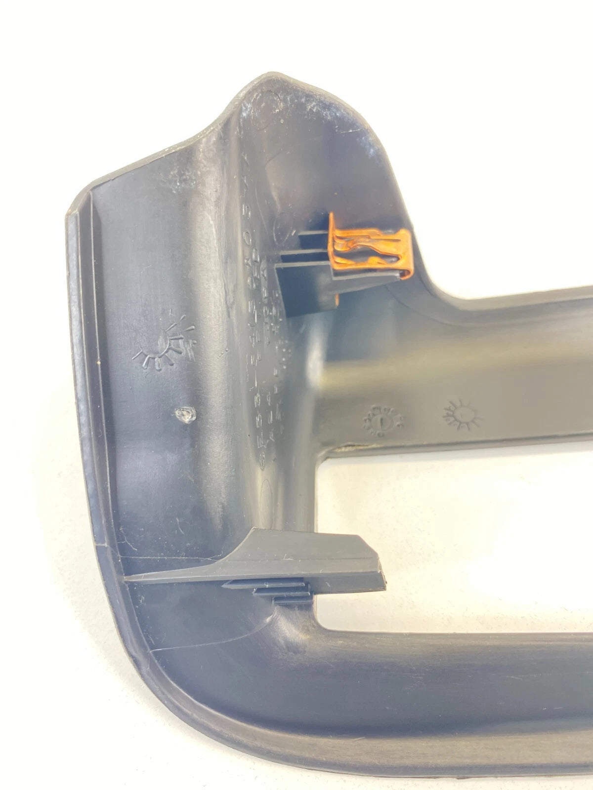 06-12 FORD FUSION FRONT LEFT SEAT TRACK LOWER TRIM COVER BEZEL 6E53-54130A03AA