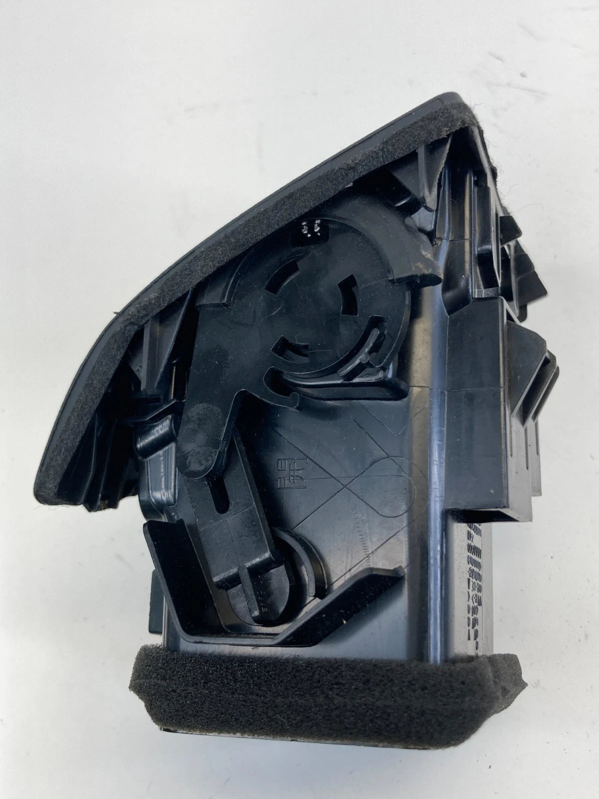 06-10 INFINITI M35 M45 FRONT RIGHT SIDE DASH AC AIR VENT GRILLE OUTLET 68760EG00