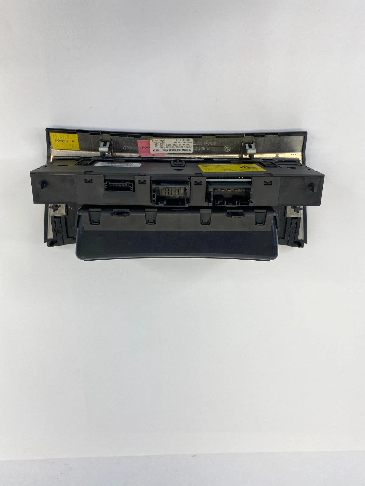 04-07 BMW 530I LOWER DASH STORAGE PANEL W DTC & HEATED SEAT SWITCH 6-952-471 OEM
