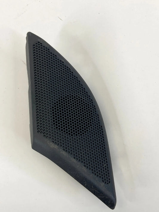12-15 CHEVROLET CAPTIVA SPORT FRONT RIGHT DOOR TWEETER SPEAKER COVER 96673603