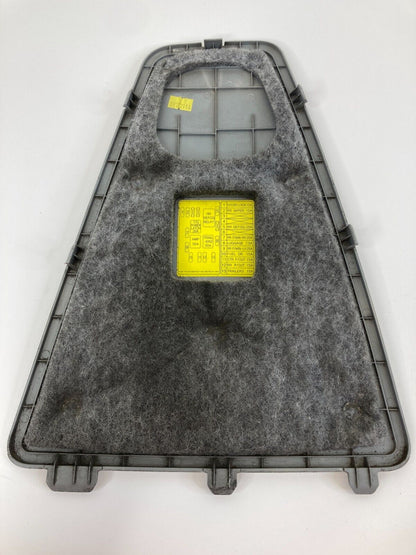 09-11 Kia Borrego Rear Fuse Box & Gas Filler Interior Access Cover 85736-2J110