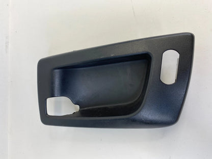04-06 CADILLAC SRX 03-07 CTS FR LEFT DOOR INNER HANDLE BEZEL TRIM OEM 25752963