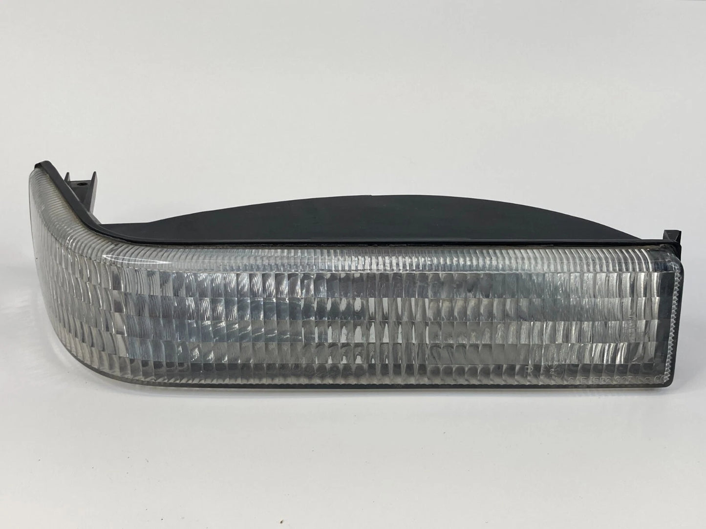 1997 1998 JEEP GRAND CHEROKEE FRONT RIGHT PARK SIGNAL MARKER LIGHT 56005098 OEM