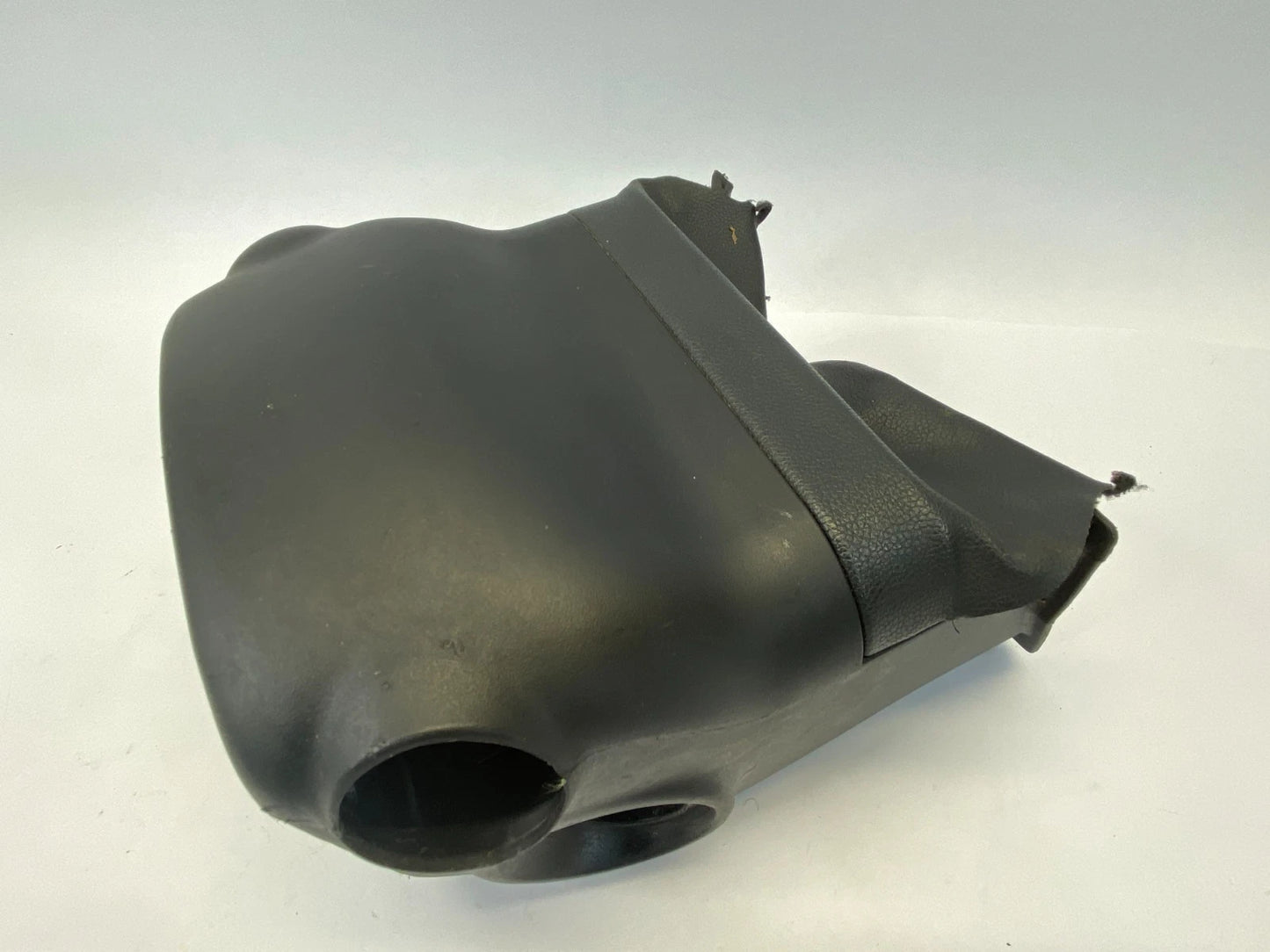 11-16 HYUNDAI ELANTRA STEERING COLUMN COVER SHROUD UPPER LOWER OEM 84852-3X000