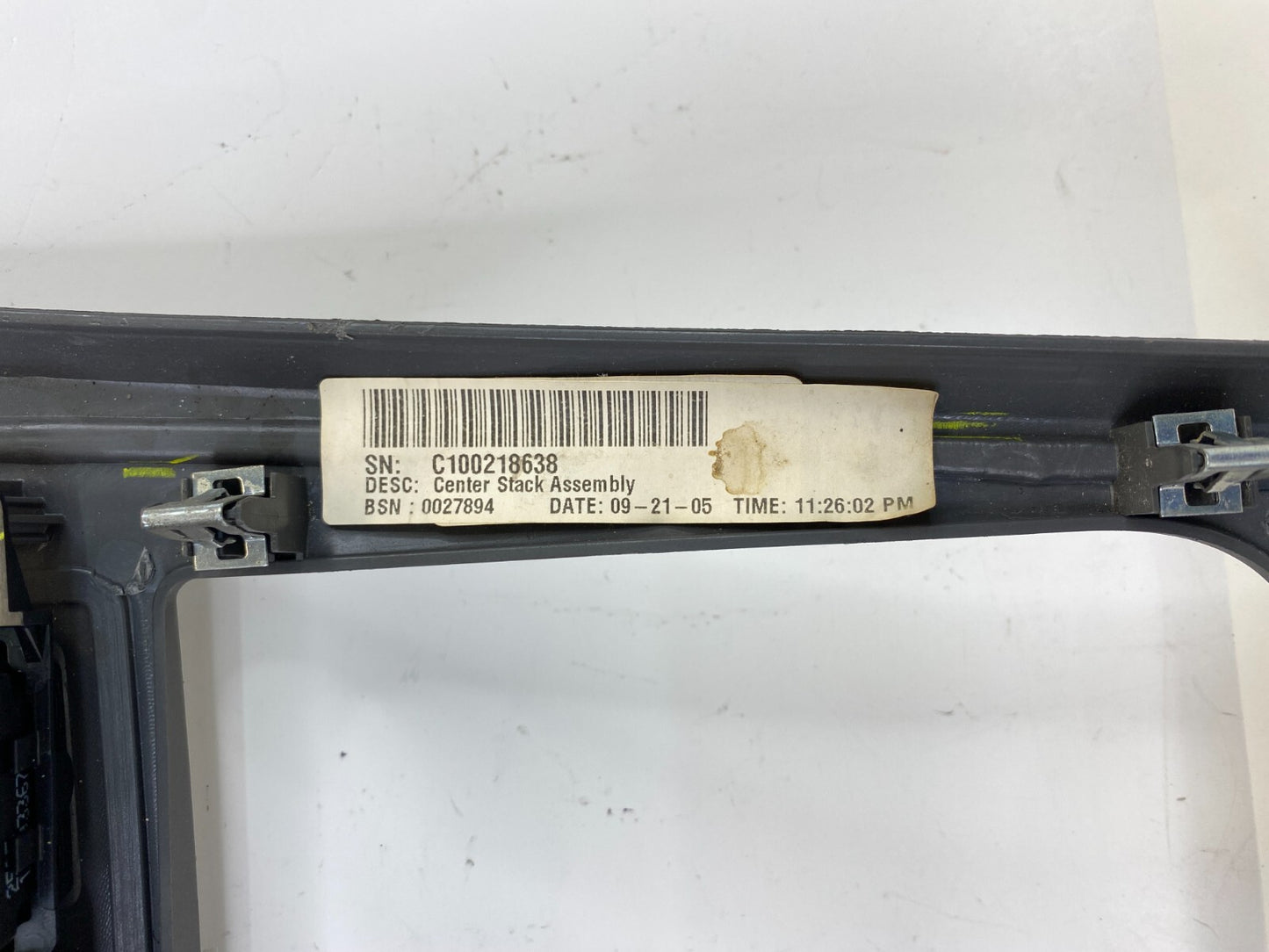 2006-2008 Chevrolet HHR Center Dash Radio Climate Control Bezel Trim Panel OEM