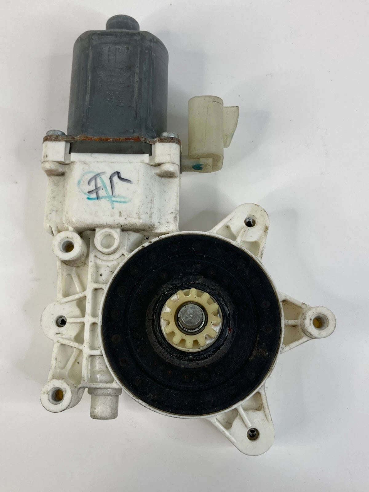 2006-2013 CHEVROLET IMPALA FRONT RIGHT DOOR POWER WINDOW MOTOR 0130822261 OEM