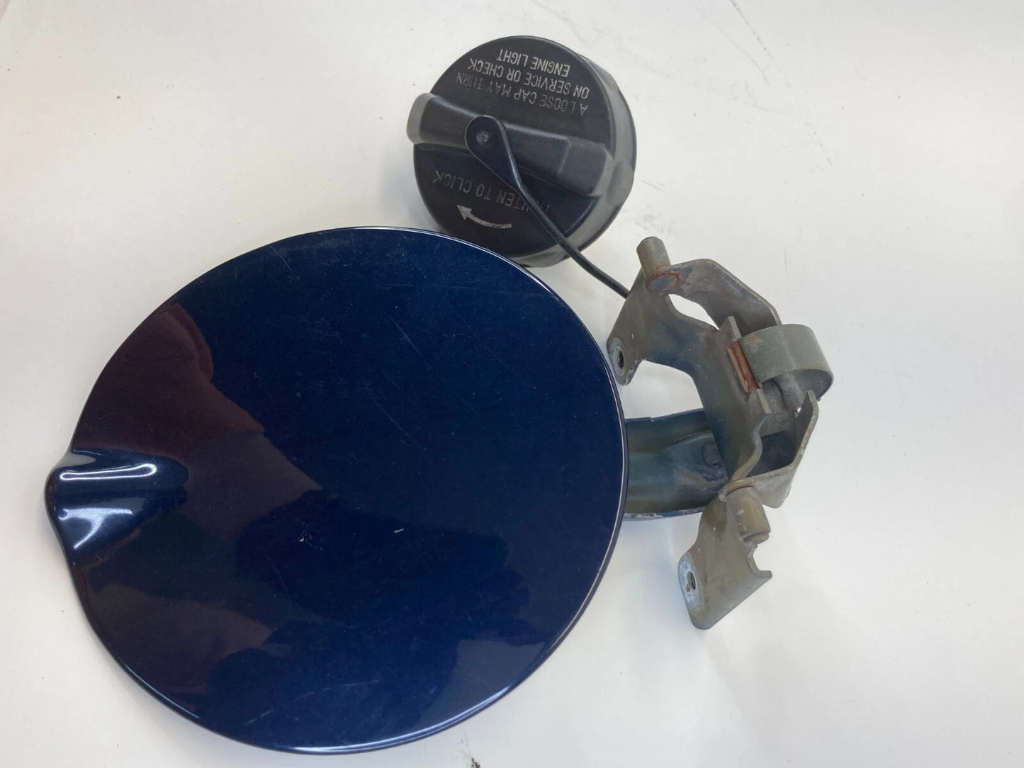 2009-2014 DODGE AVENGER FUEL FILLER DOOR W/GAS TANK CAP LID BLUE 05115067AE OEM