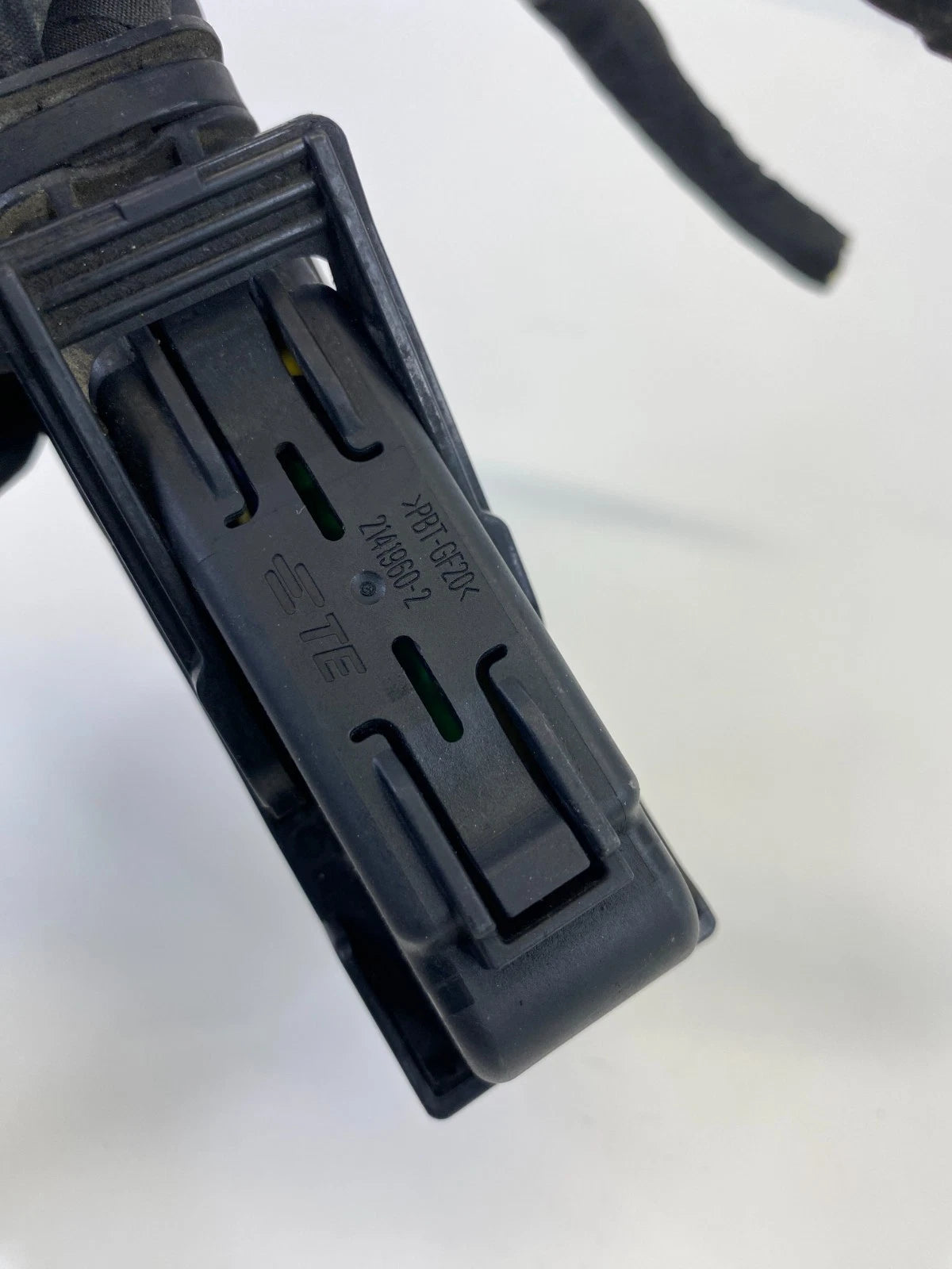 2016-2019 FORD EXPLORER 3.5L AT 4WD ABS ANTI LOCK BRAKE PUMP PLUG CONNECTOR OEM