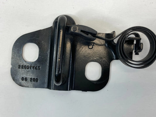 05-10 CHEVY COBALT COUPE REAR TRUNK DECK LID LIFTGATE LATCH STRIKER 22697745 OEM