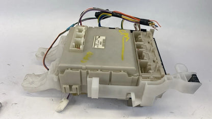 06-08 TOYOTA RAV4 INTERIOR CABIN FUSE JUNCTION RELAY BLOCK BOX 82730-42050 OEM