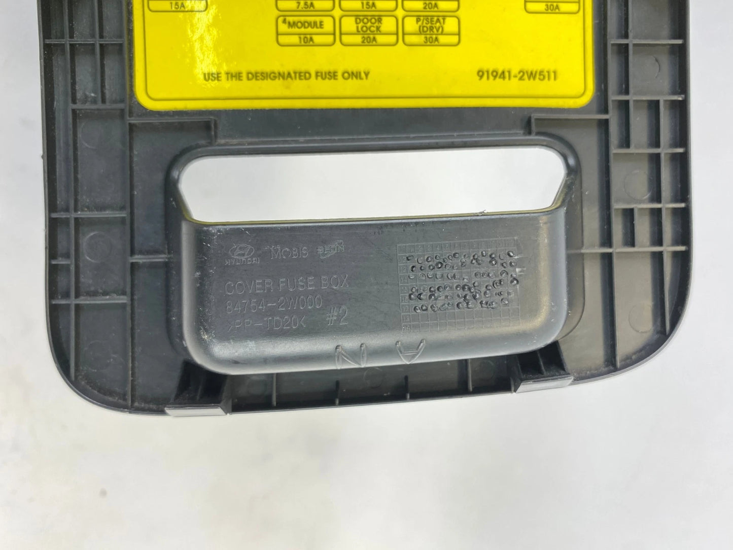 2016-2018 HYUNDAI SANTA FE FUSE BOX COVER DASH LOWER LH 91941-2W511 OEM FACTORY