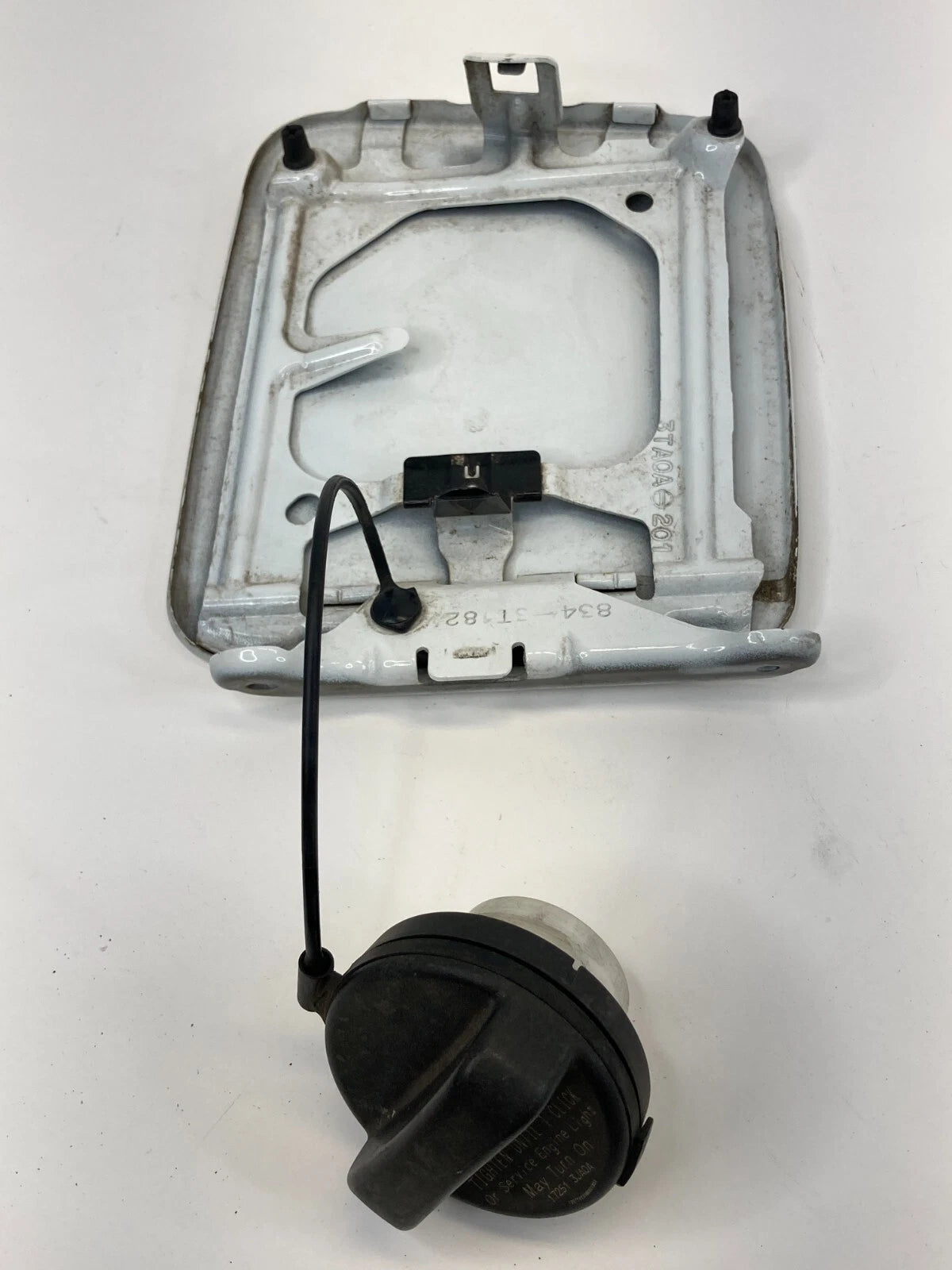 2013-2018 NISSAN ALTIMA FUEL FILLER TANK DOOR GAS LID COVER W/ FUEL TANK CAP OEM
