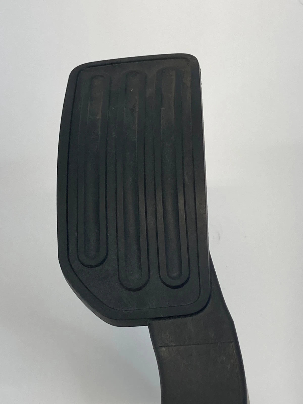 2014-2019 Nissan Versa Note 1.6L Gas Accelerator Pedal Travel Sensor 18002-3VY0A