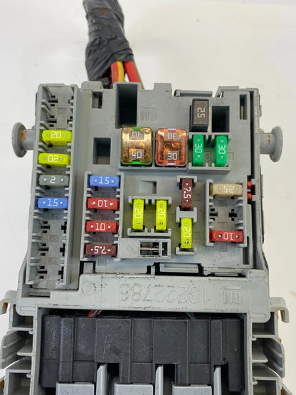 2011-2014 CHEVROLET CRUZE 1.4L L4 A/T INTERIOR DASH FUSE BOX RELAY 13222786 OEM