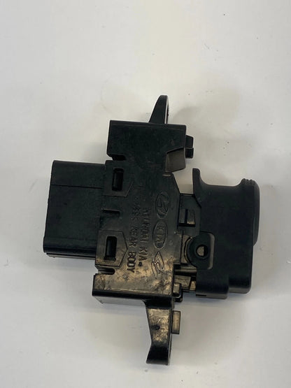 2013-2017 HYUNDAI ACCENT REAR RIGHT SIDE DOOR POWER WINDOW CONTROL SWITCH OEM