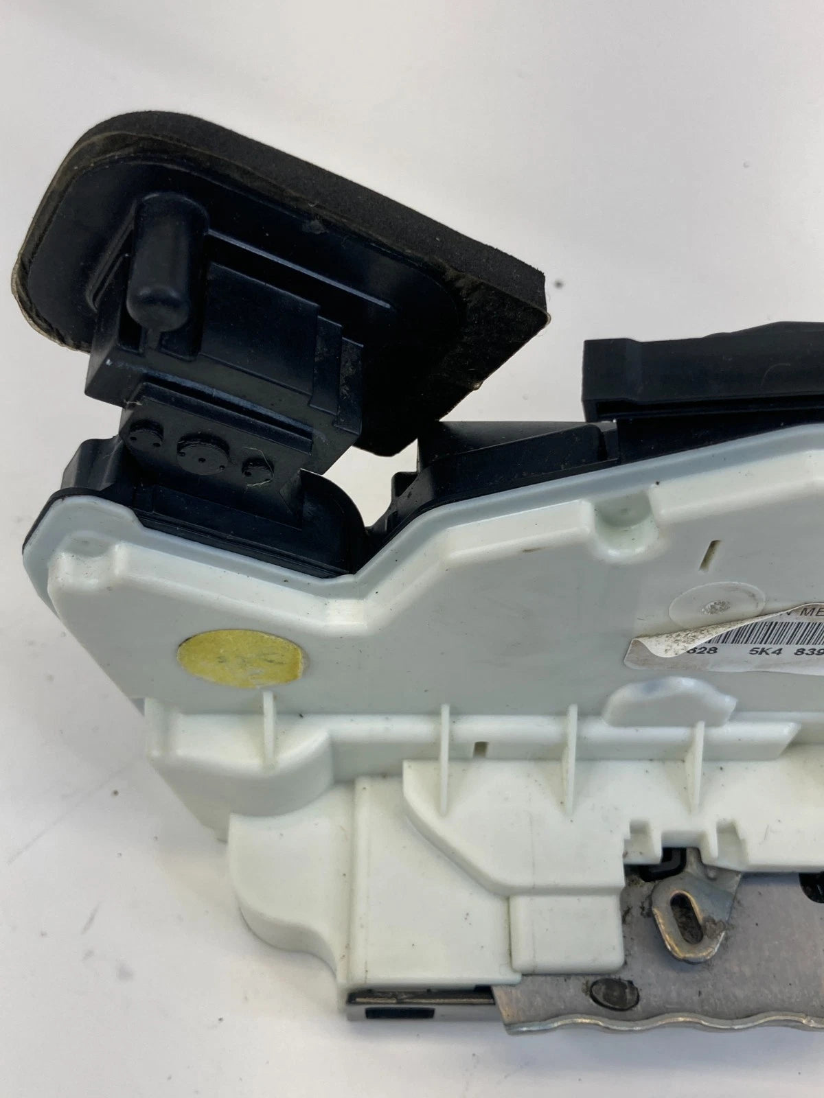 2012-2014 VW PASSAT REAR RIGHT SIDE DOOR LOCK LATCH ACTUATOR MECHANISM 5K4839016