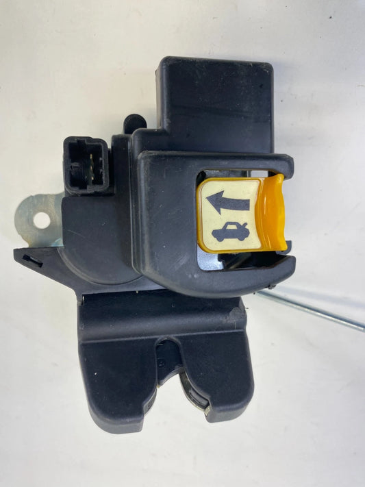 2012-2017 HYUNDAI ACCENT SEDAN TRUNK LOCK LATCH ACTUATOR ASSEMBLY OEM