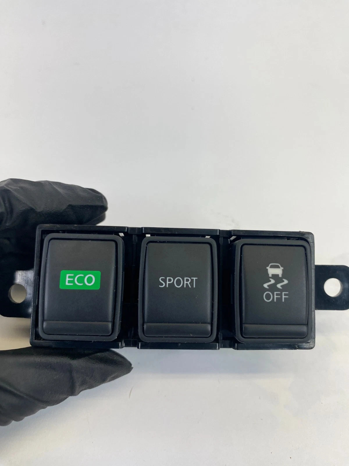 13-19 NISSAN SENTRA ECO SPORT TRACTION CONTROL OFF DASH SWITCH BUTTON 689TU3SG0A