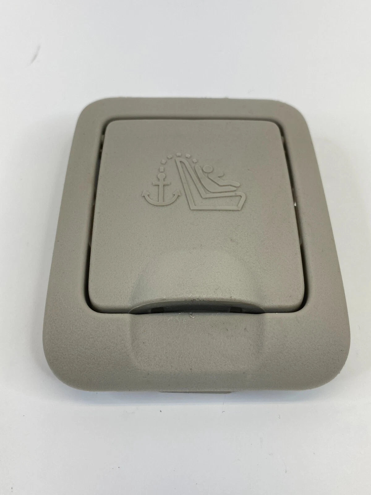 06-16 FORD FUSION 06-11 MILAN REAR SEAT CHILD ANCHOR CAP COVER 6E53-54613E54-A