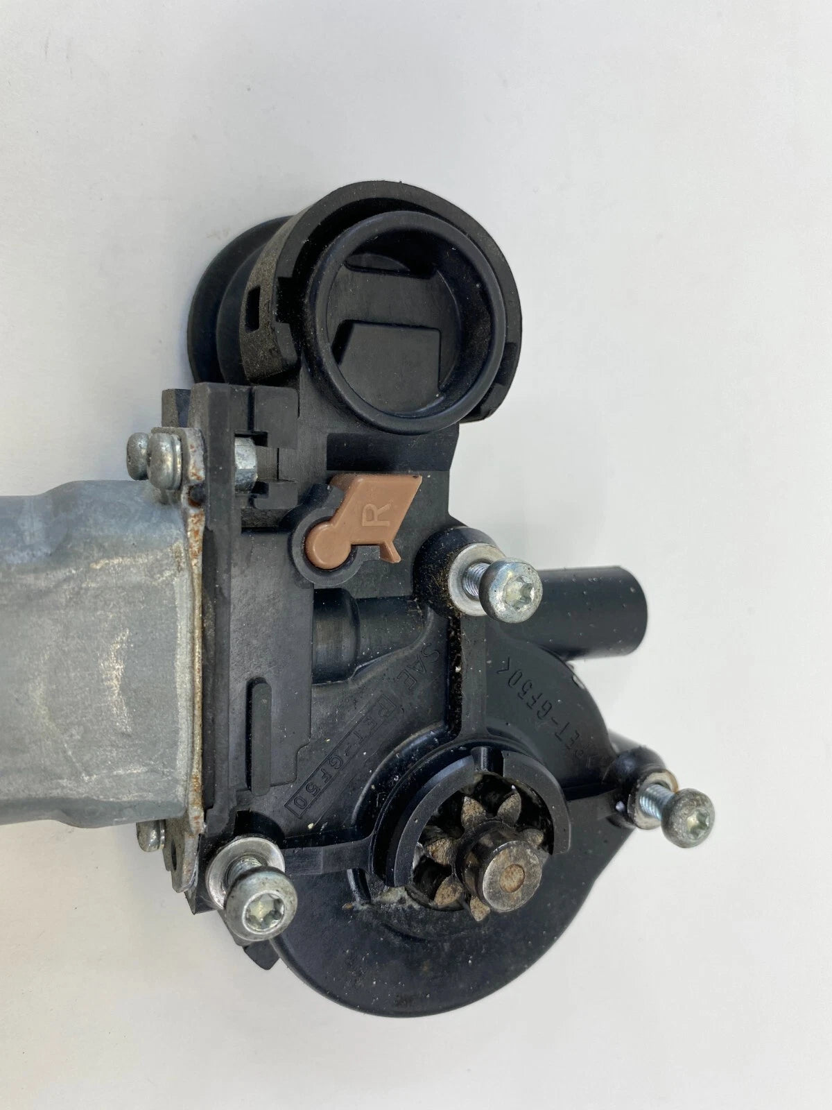 03-08 TOYOTA COROLLA MATRIX 02-06 CAMRY FRONT RIGHT DOOR WINDOW MOTOR 85710AA050