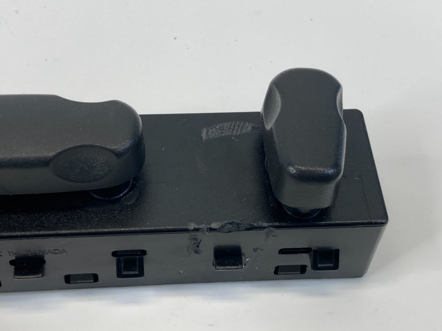 07-14 GMC Yukon Chevrolet Tahoe Front Left Driver Power Seat Control Switch OEM