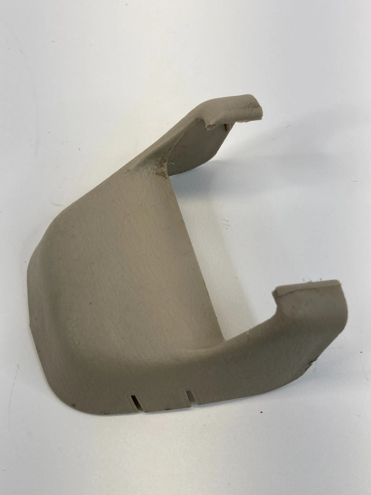 1999-2003 LEXUS RX300 FRONT SIDE SEAT TRACK END COVER TRIM 72123-48020