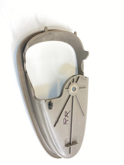2002-2005 PONTIAC GRAND AM REAR RIGHT INNER DOOR HANDLE BEZEL TRIM 22617660
