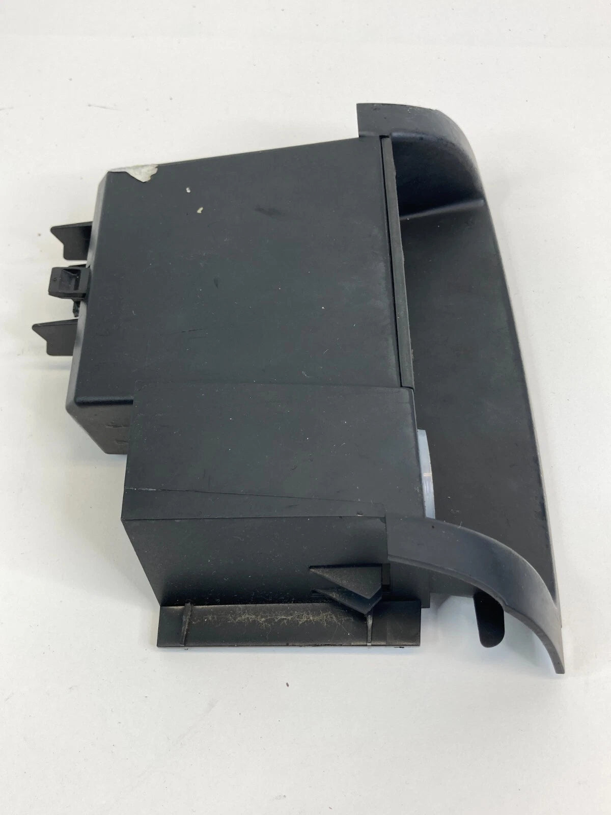 2003-2009 SAAB 9-3 CENTER CONSOLE PLUG OUTLET & STORAGE COMPARTMENT 12806033 OEM