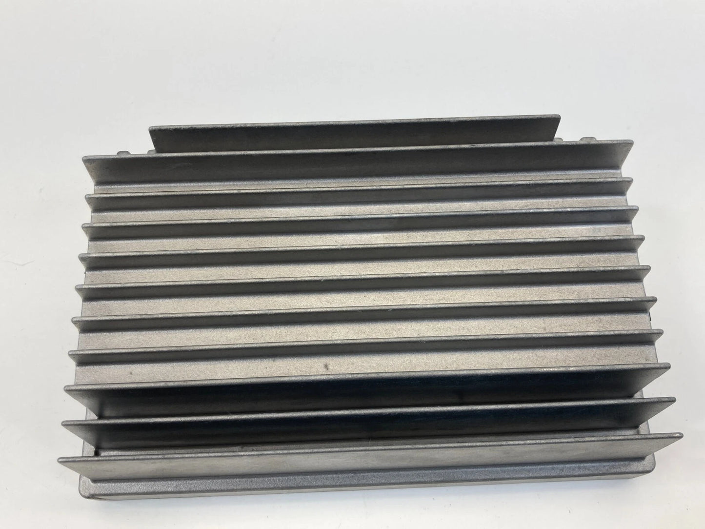 2011-2017 BMW X3 RADIO STEREO AUDIO SOUND AMPLIFIER AMP ASSEMBLY 9348411 OEM