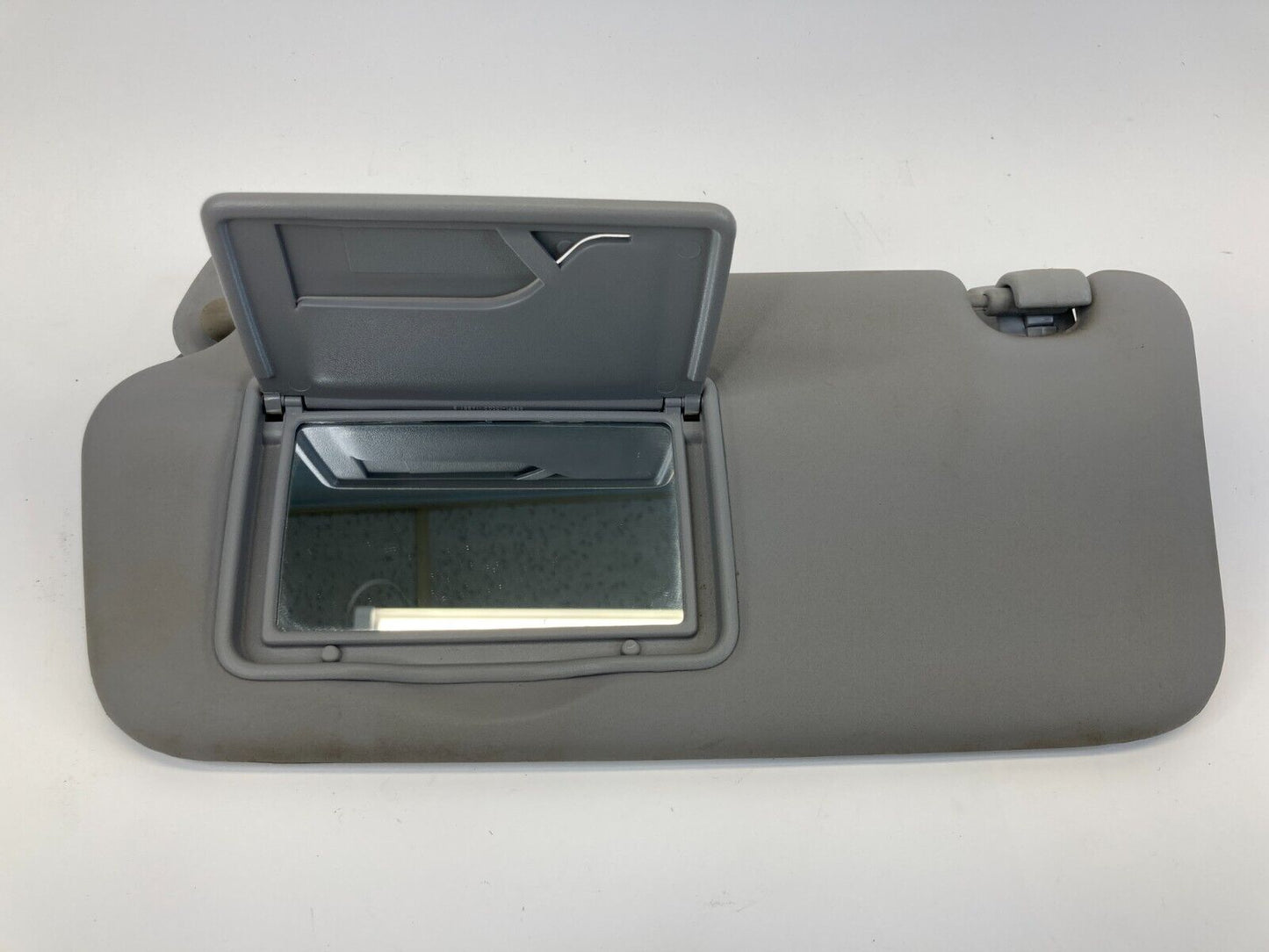 2009-2011 Kia Rio Front Left Driver Side Roof Sunvisor Sun Visor Shade OEM