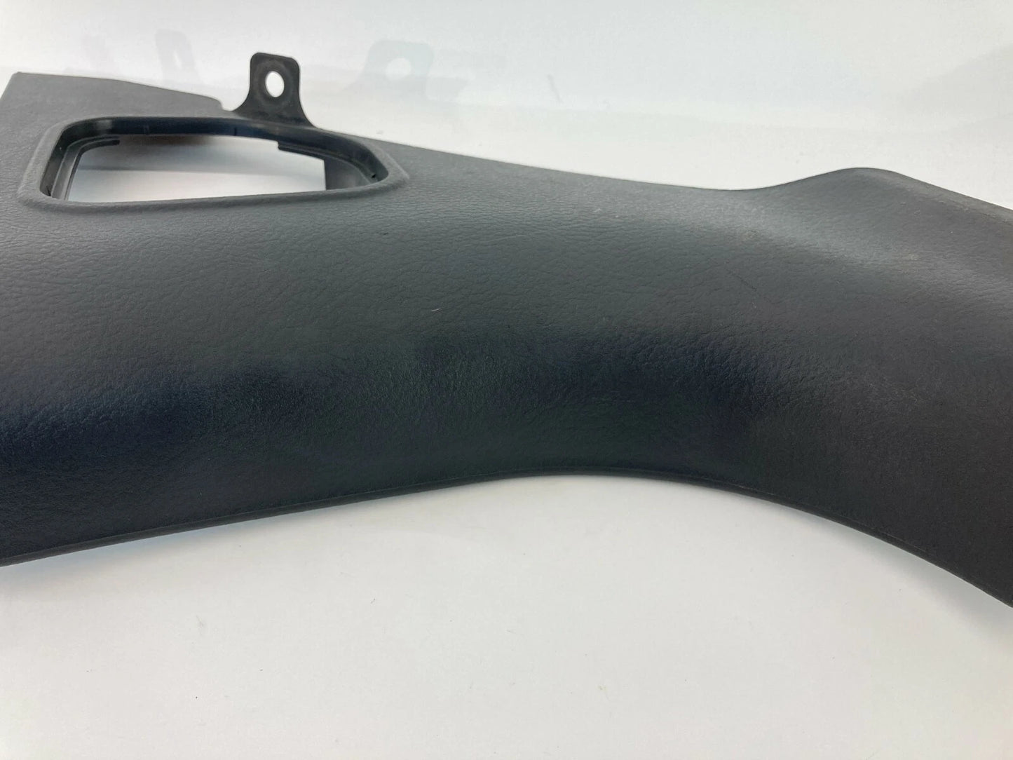 2003 KIA SORENTO FRONT LEFT DRIVER SIDE COWL KICK PANEL TRIM 85875-3E000 OEM
