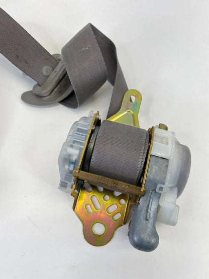 2002 2003 LEXUS ES300 FRONT RIGHT PASSENGER SIDE SEAT BELT RETRACTOR FR RH OEM