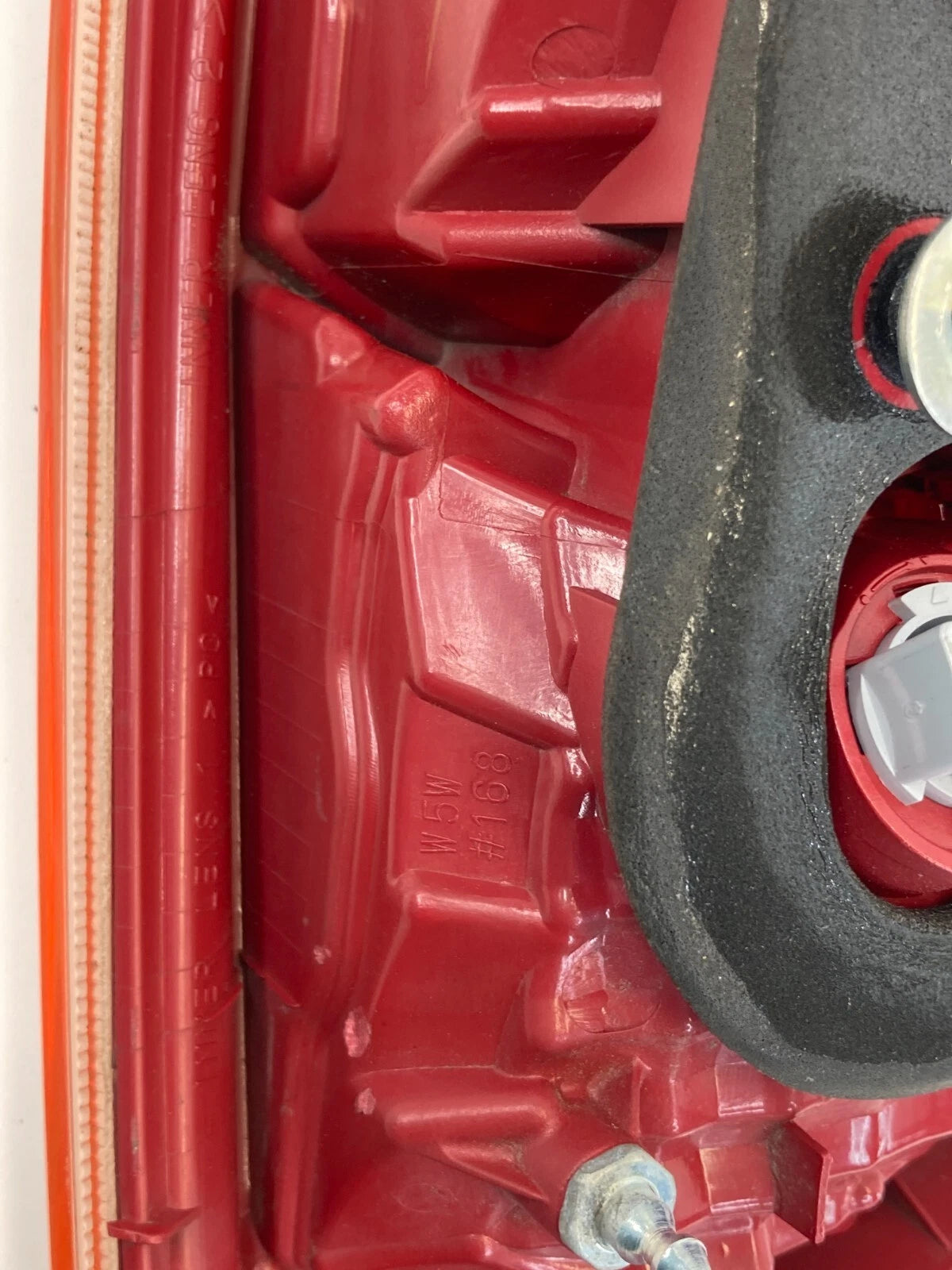 2008-2017 MITSUBISHI LANCER SEDAN REAR RIGHT SIDE INNER TAIL LIGHT LAMP OEM