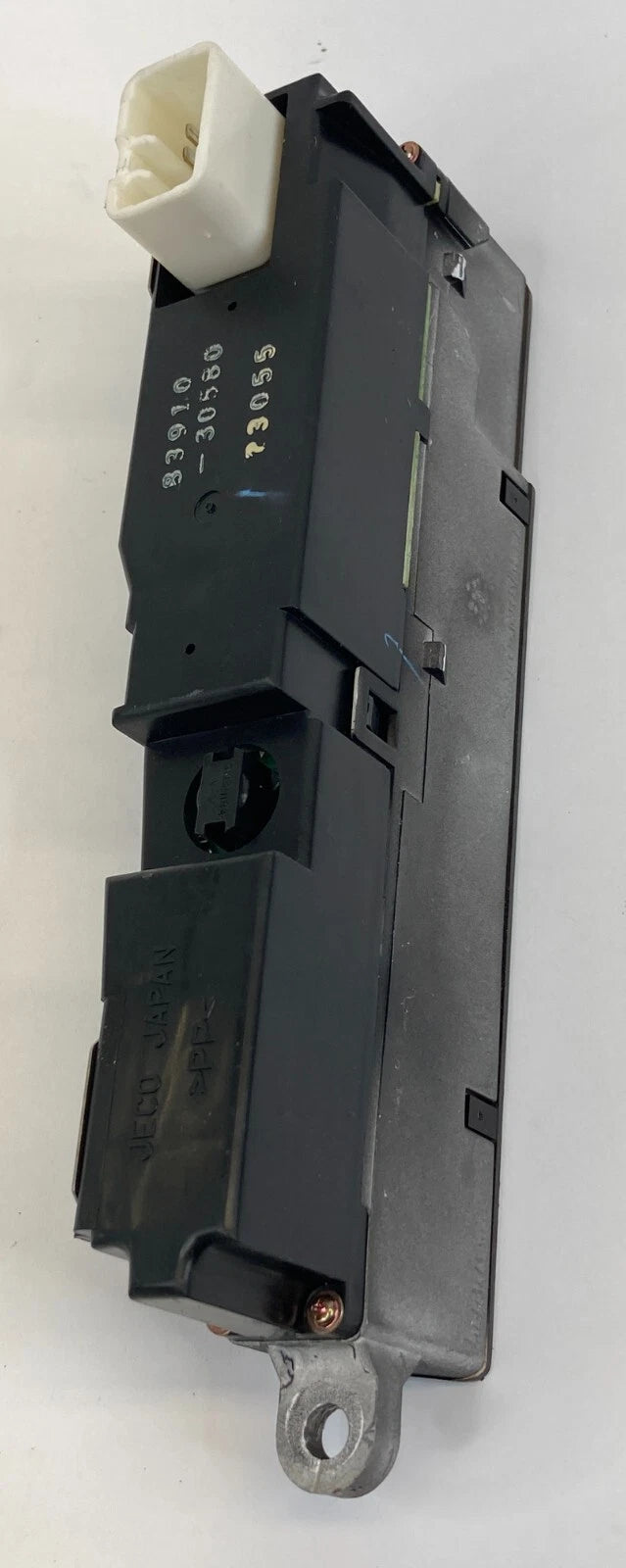 1998-2005 LEXUS GS300 GS 300 CENTER DASH CLOCK DIGITAL ASSEMBLY 83910-30580 OEM