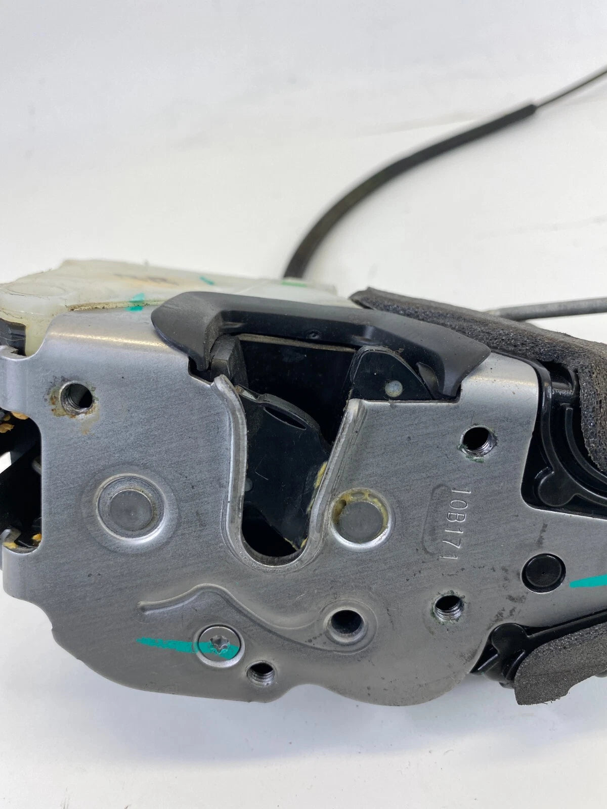 2010-2016 CADILLAC SRX REAR RIGHT DOOR LOCK LATCH ACTUATOR RELEASE 13503784 OEM
