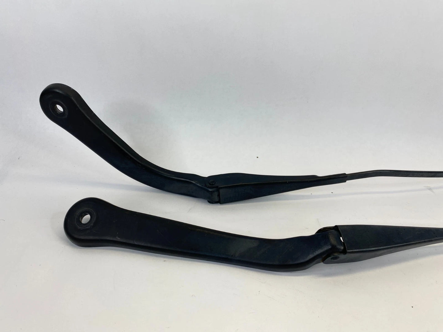 2009-2013 BMW 328I XDRIVE FRONT WINDSHIELD WIPER ARM PAIR SET 61617-253-386-02