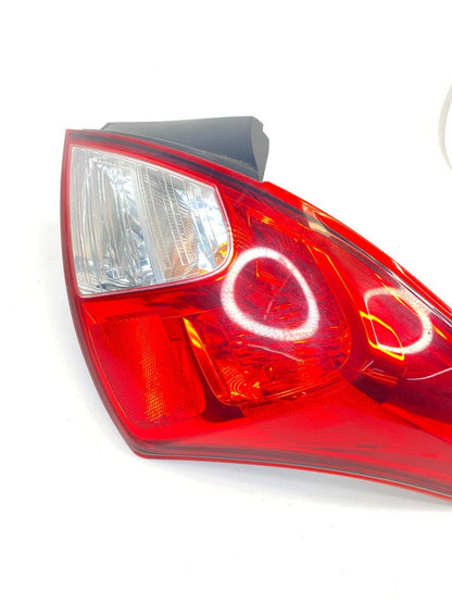 12-19 Nissan Versa Sedan Rear Right Tail Light Taillight Lamp 265503AN0A OEM