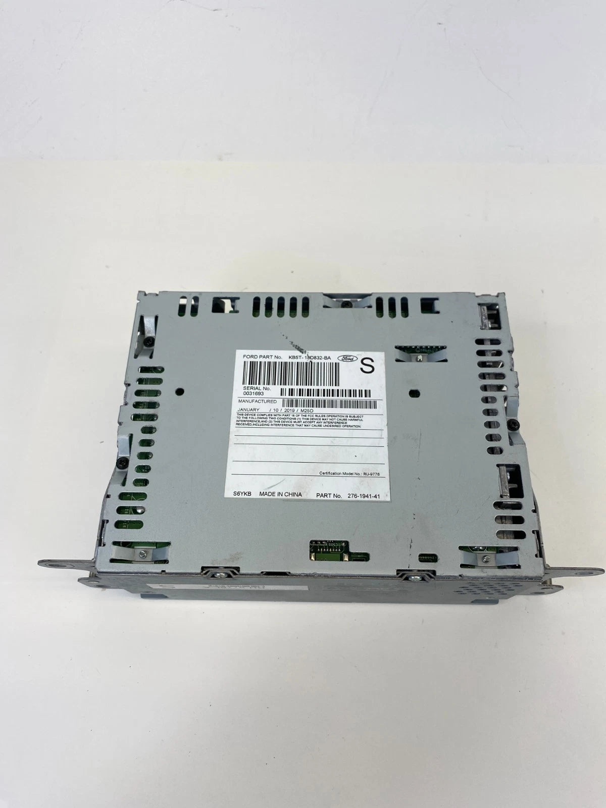 18 19 FORD POLICE INTERCEPTOR UTILITY AM/FM RADIO CD RECEIVER STEREO PLAYER OEM