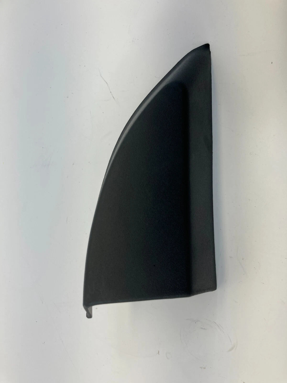 10-12 DODGE CALIBER FRONT RIGHT DOOR INNER MIRROR CORNER TRIM COVER 1KM06TRMAB