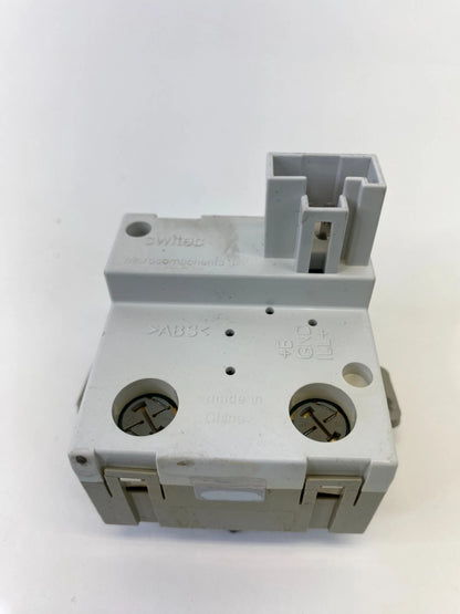 2006-2010 CHRYSLER 300 CENTER DASH MOUNTED ANALOG CLOCK ASSY OEM